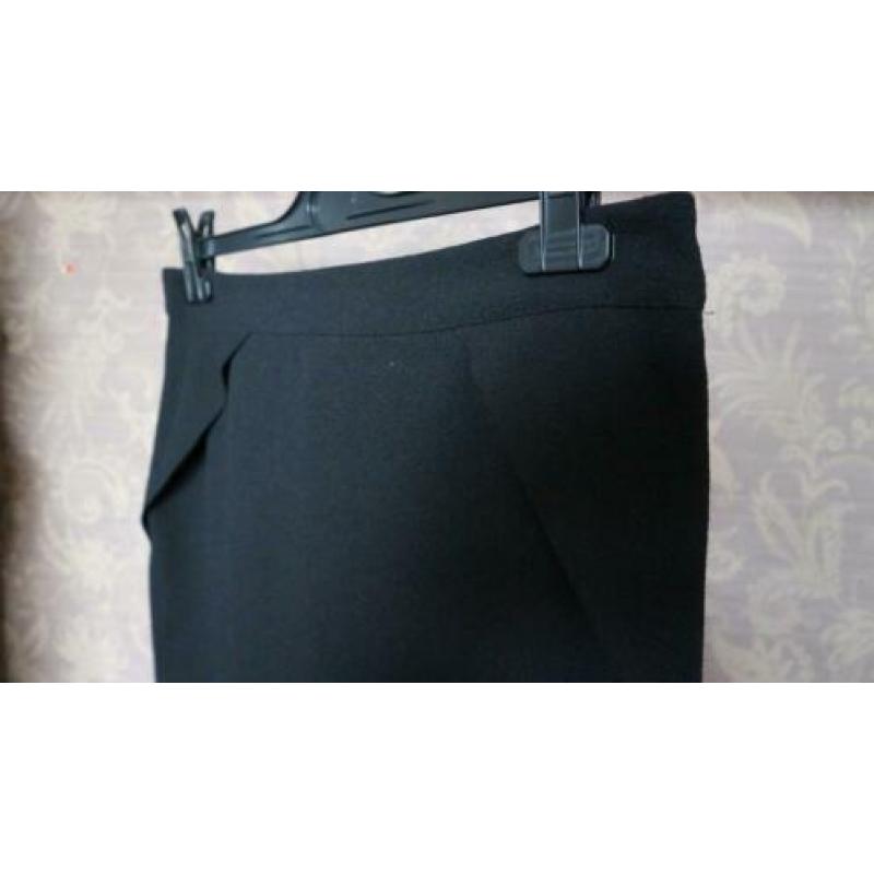 Forever21 rok maat 40