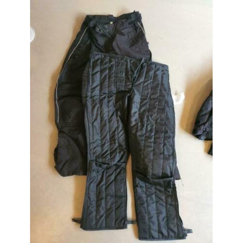 Complete motor rei set. Met oa jas broek helm handschoenen