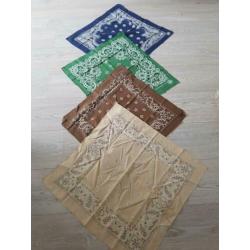 Mooie bandana's blauw, groen, bruin en kaki