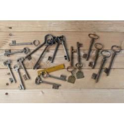 Brocante - Serie oude sleutels!