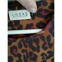 Looks 164 pracht jurkje