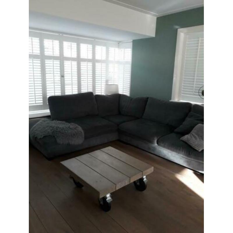 Stoere bank grijs hoekbank