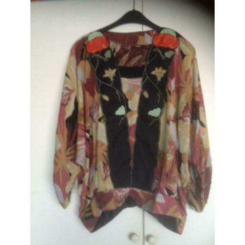 Vintage / Kleurige blouse met vlindermouwen / maat: XL