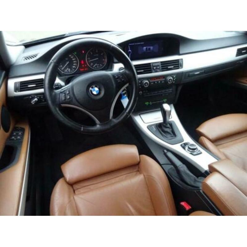 BMW 3-serie Touring 330d High Executive aut/leer/xenon/TREKH