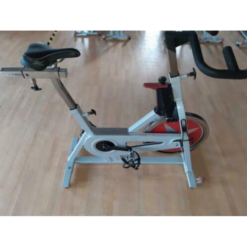 2 Professionele spinningbikes merk Schwinn + spd pedalen