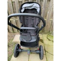Nuna kinderwagen + gb babyzit.