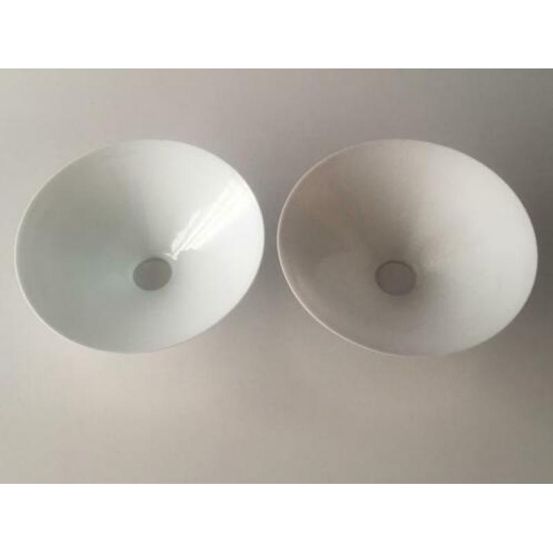 Antieke glazen lampenkap melkglas opaline D24 H9