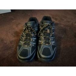 Wandelschoenen maat 42 - nieuw