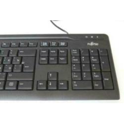 fujitsu USB toetsenbord en USB muis setje. Topper!!!