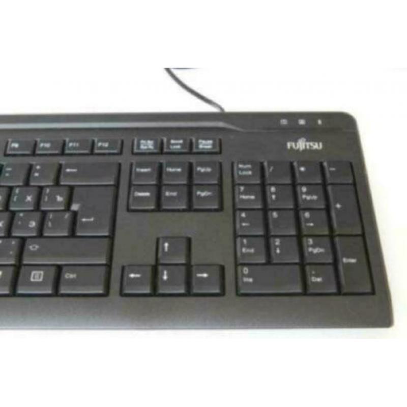 fujitsu USB toetsenbord en USB muis setje. Topper!!!