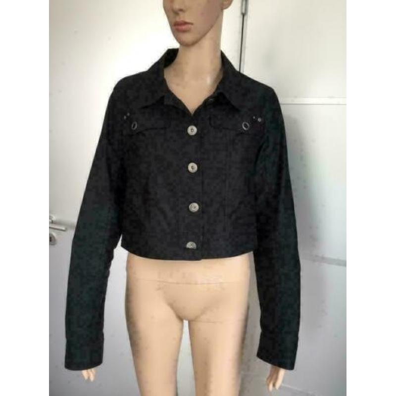 C970 Miss Etam maat 42=L zwart kort jasje vest blazer