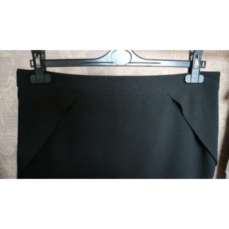 Forever21 rok maat 40