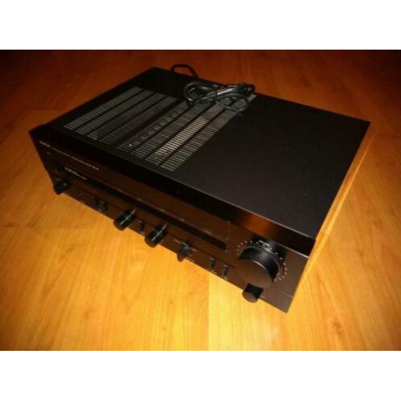 DENON PMA-720 in topconditie 2 x 80 watt