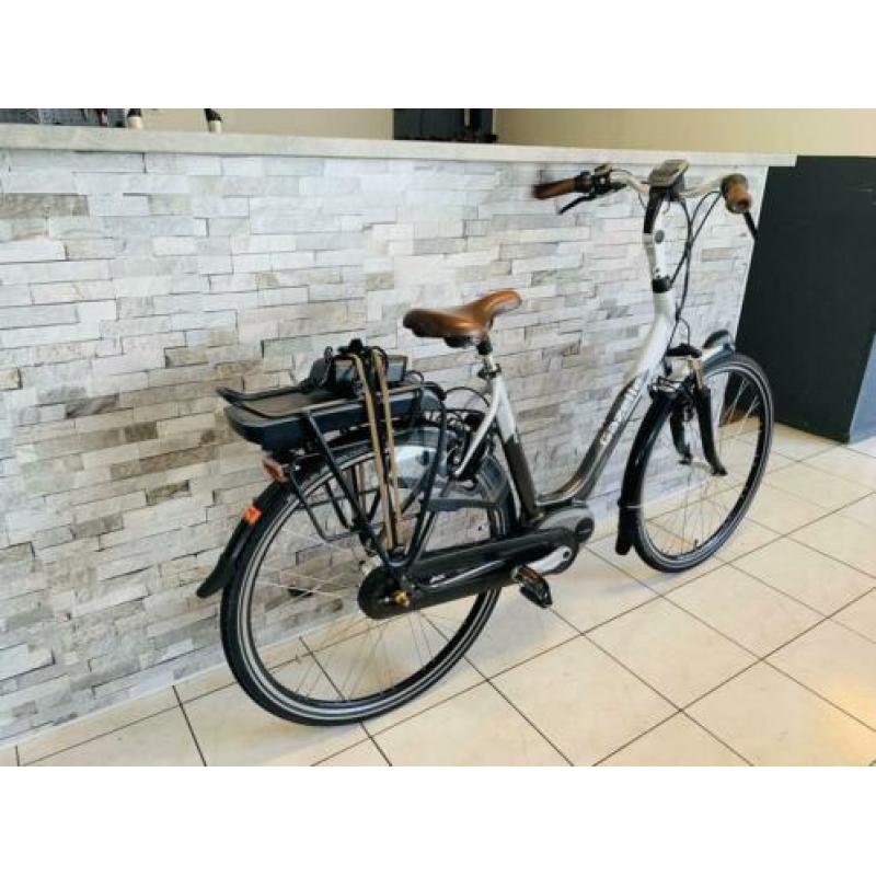 E- Bike Gazelle Orange Bosch Middenmotor H53cm.