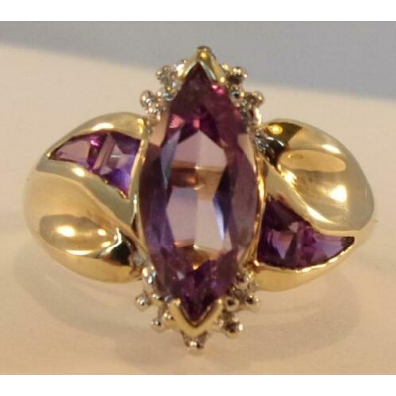 Prachtige gouden ring met Briljanten en Amethisten