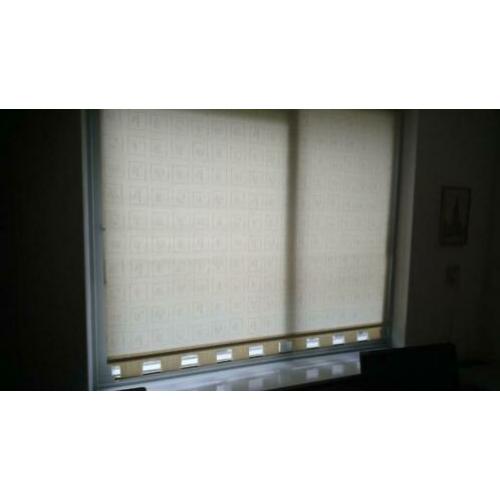 2 rolgordijnen 150 cm lichtdoorlatend