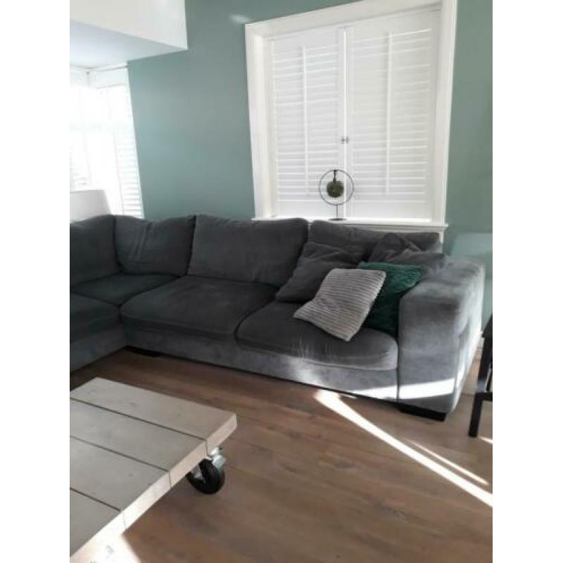 Stoere bank grijs hoekbank