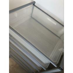 IKEA Lade kast met 6 plastic bakken