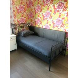 2 Eenpersoonsbedden 90x200 in goede staat!