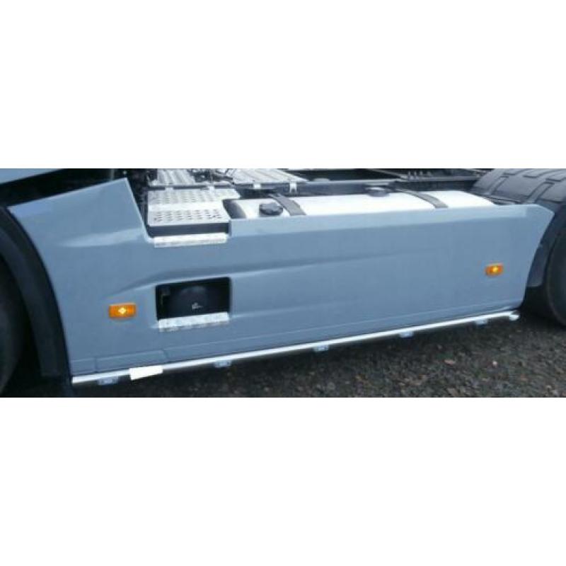 000091 renault t-range zijskirt set wb 3840 niet gespoten