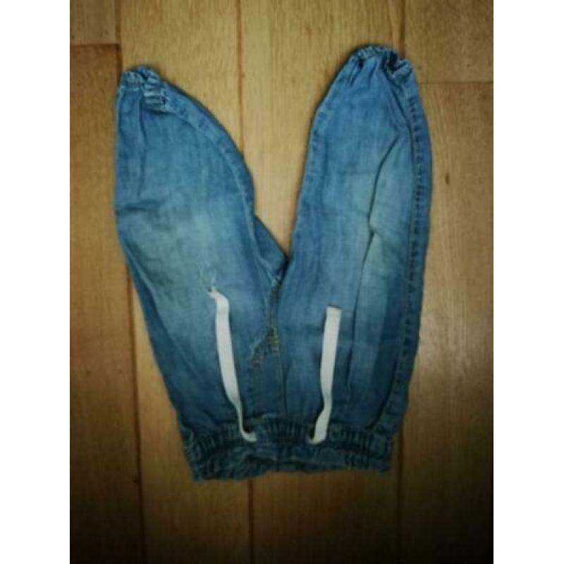 Meisjesbroekjes 74/80