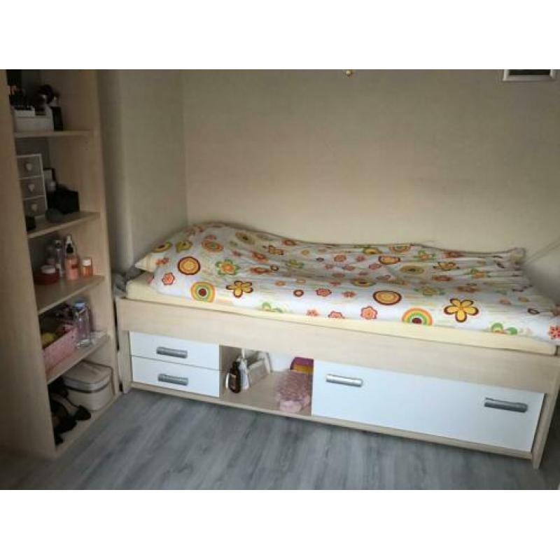 Complete slaapkamer wit en creme