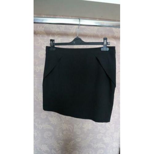 Forever21 rok maat 40