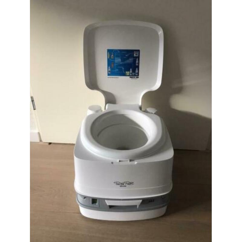 Porta Potti Qube