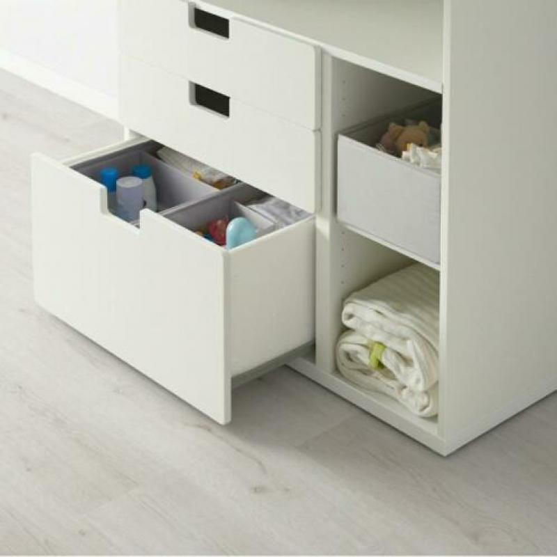 Fijne commode, ikea