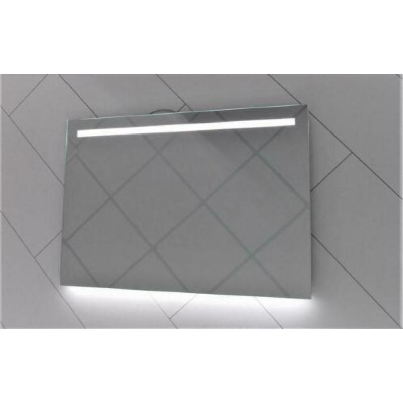 Badkamer LED spiegel 100 cm met digitale klok en verwarming