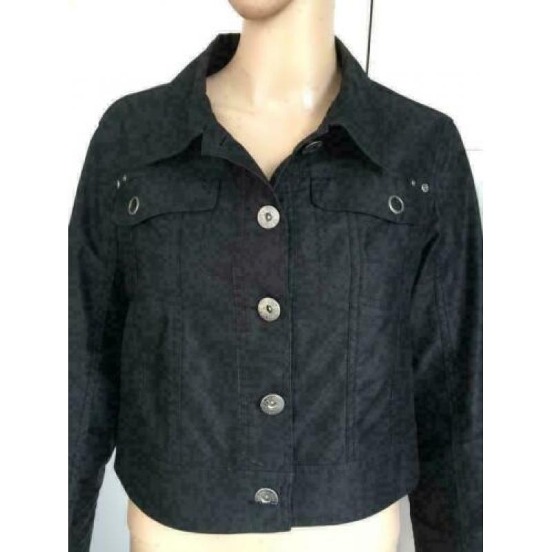 C970 Miss Etam maat 42=L zwart kort jasje vest blazer