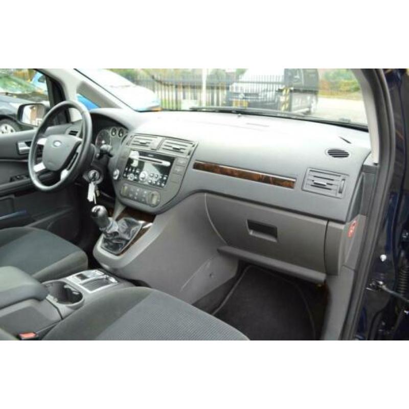 Ford Focus C-Max 1.8-16V Ghia hoogzit met clima en trekhaak,