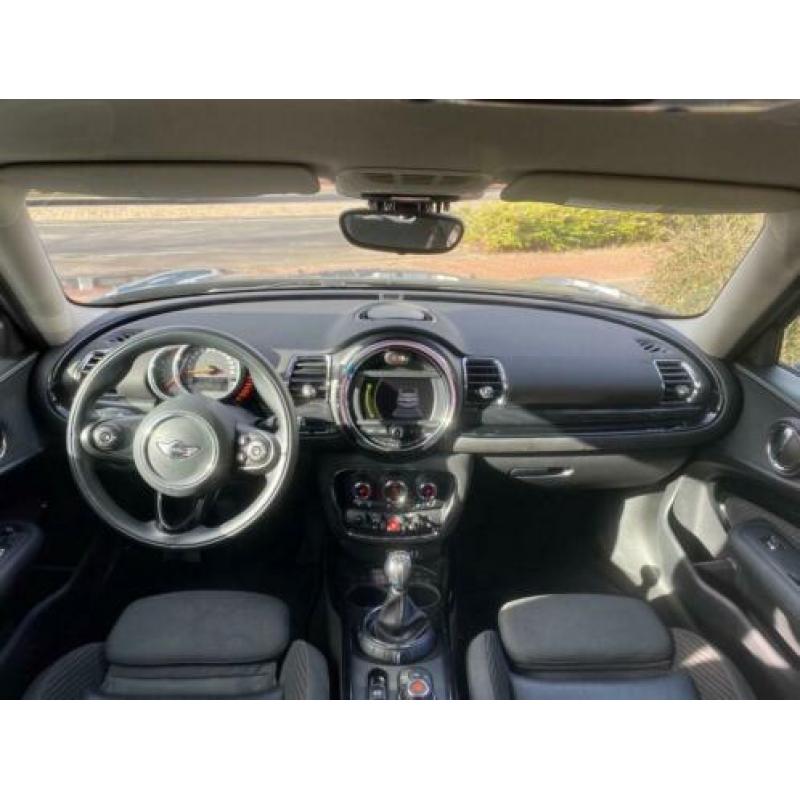 Mini Mini Clubman 1.5 Cooper Chili Serious Business