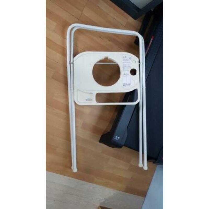 Babybadje met standaard