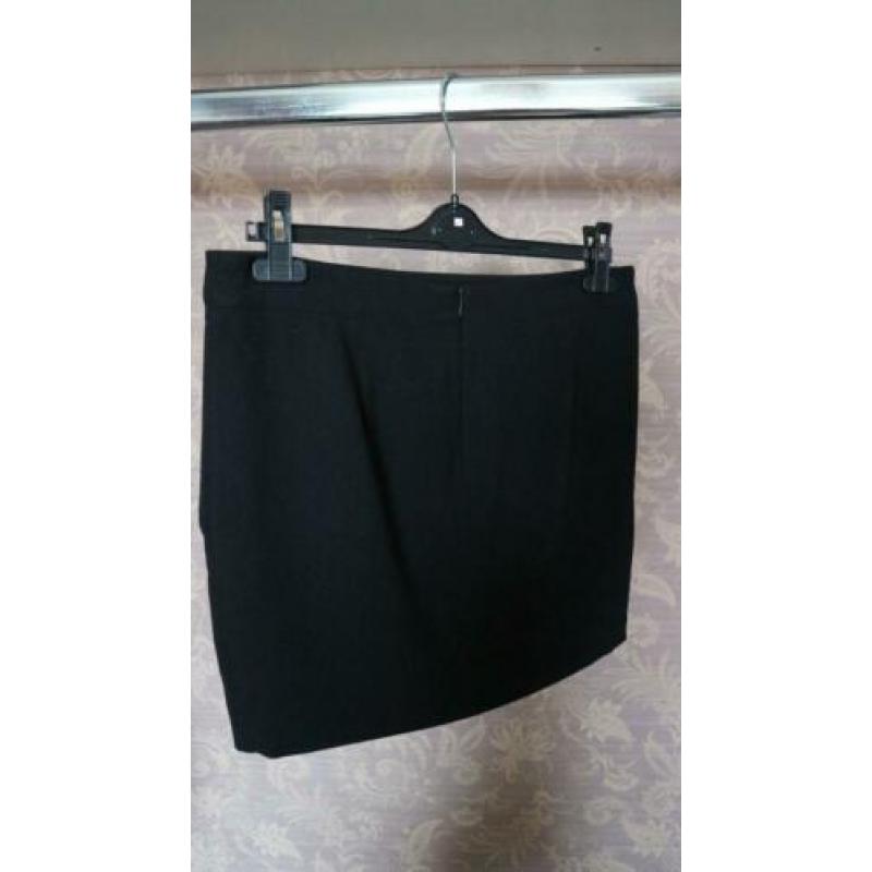 Forever21 rok maat 40