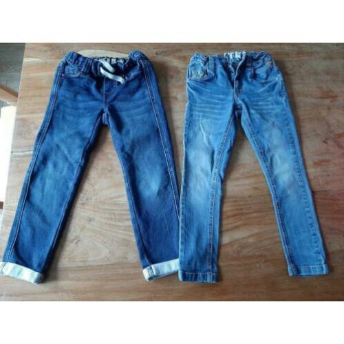 Slimfit broekjes maat 110 Sturdy en S.Oliver