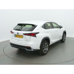 Lexus NX 300h Business Line AWD Premium Navigatie, Safety pa