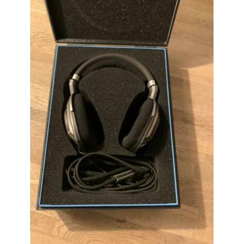 Sennheiser HD 700 high end hoofdtelefoon