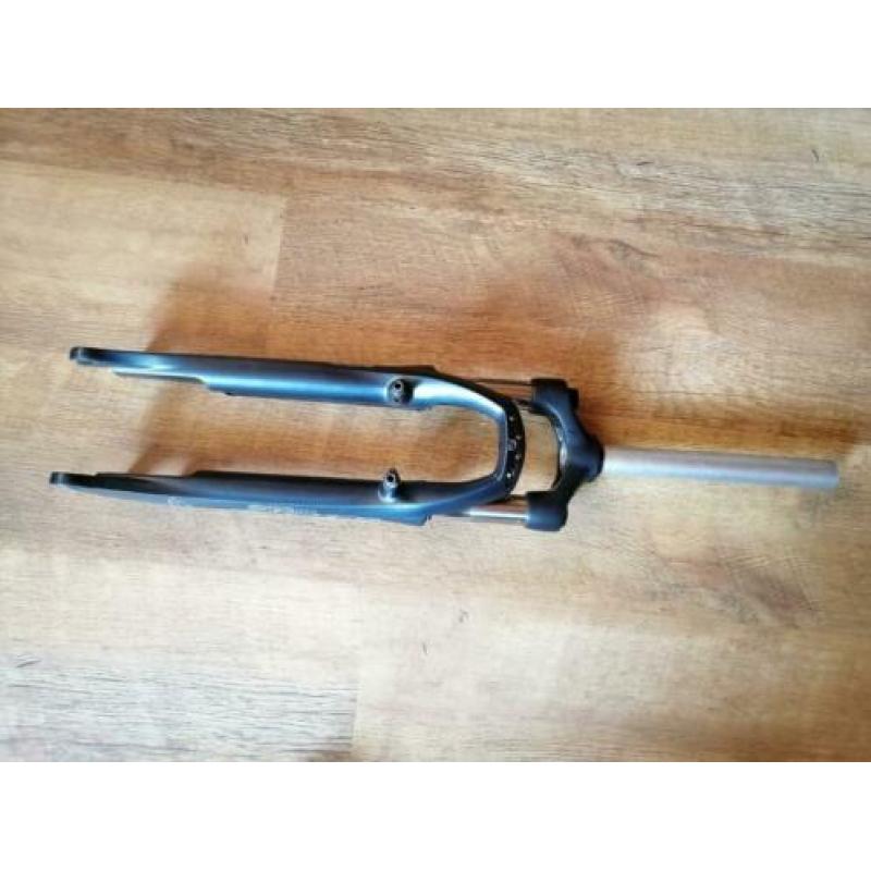 Voorvork SR Suntour (Stevens) 28 inch