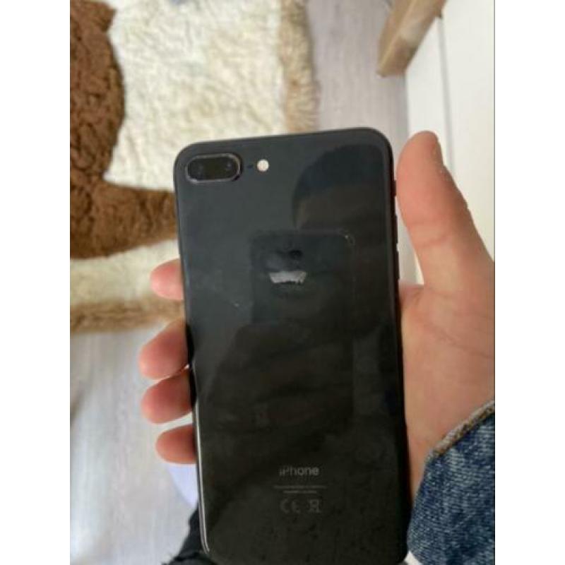 iPhone 8 Plus - 64 GB