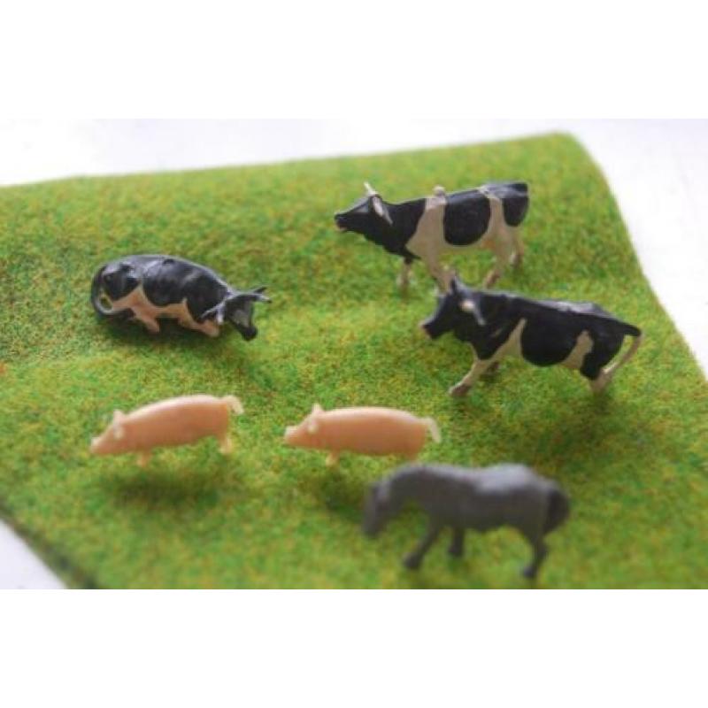 6 Boerderijdieren voor een HO spoor
