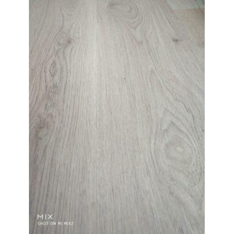 Laminaat 6mm voor 14,6 m2