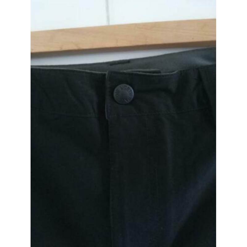 The North Face cargo broek, afritsbare pijpen, maat 34