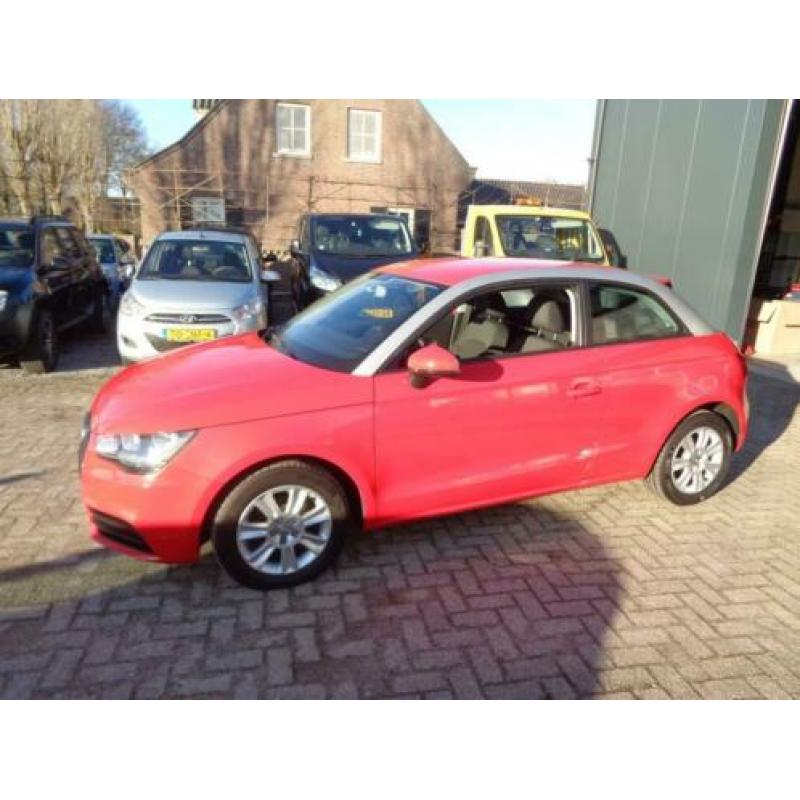 Audi A1 1.2 TFSI Attraction Pro Line (bj 2011)