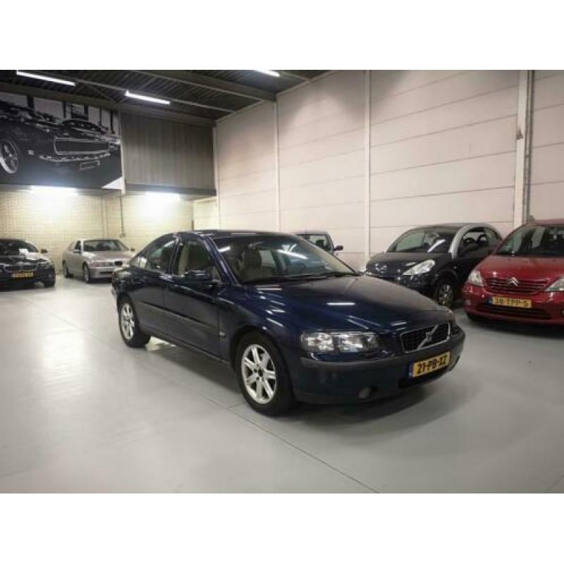 Volvo S60 2.4 D5 Geartronic |APK|AUTOMAAT|LEER|GOEDESTAAT!