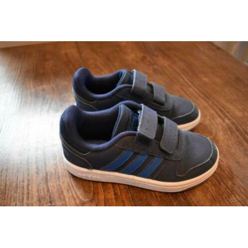 Adidas jongen sneaker maat 31 Zo Goed Als Nieuw