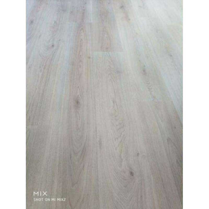 Laminaat 6mm voor 14,6 m2