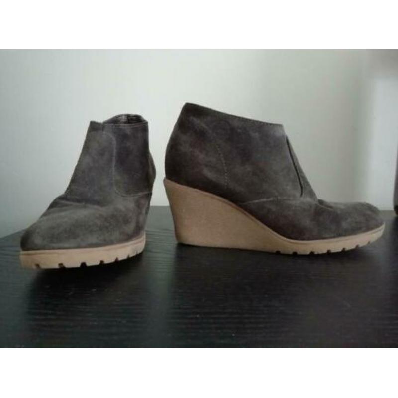 Schoen sleehak maat 39 ESPRIT