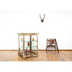 Antieke winkel toonbank vitrine prachtige patina brocante