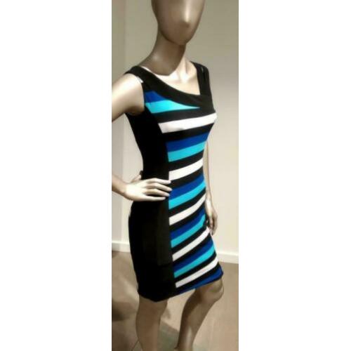 Tia - jurk maat 38